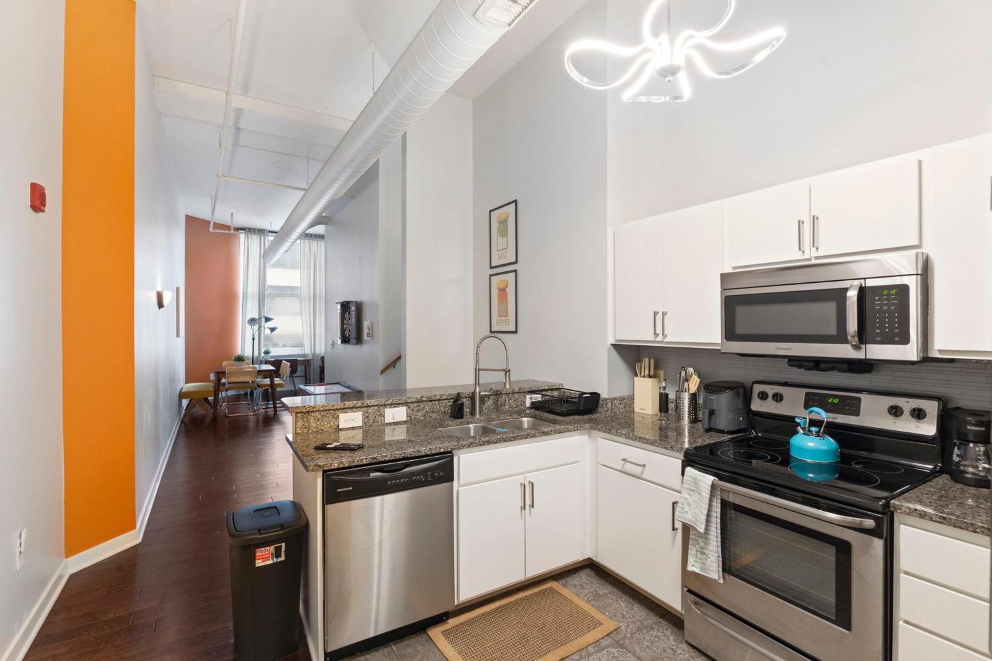 Indy Loft - Monument Circle - Sleeps 7 - Convention Walkable Apartment Indianapolis Exterior foto